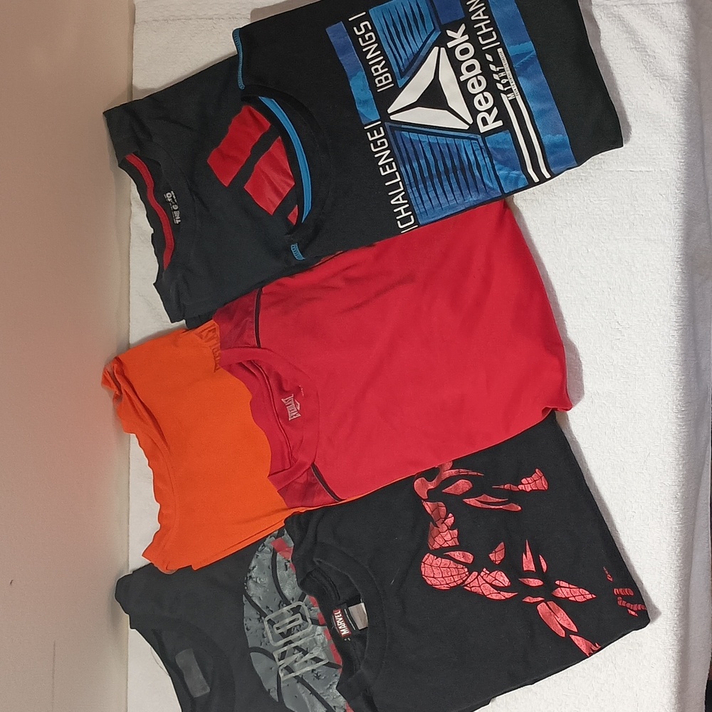 6 pack of boys t-shirts size 14 Adidas, Everlast, Reebok and Marvel